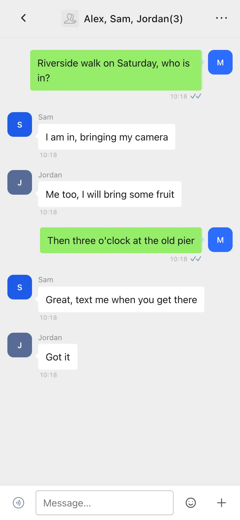 Three-person group chat screen